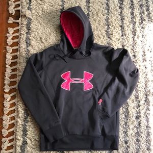Woman’s underarmour hoodie
